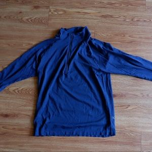 Lululemon Men’s quartet-zip in navy